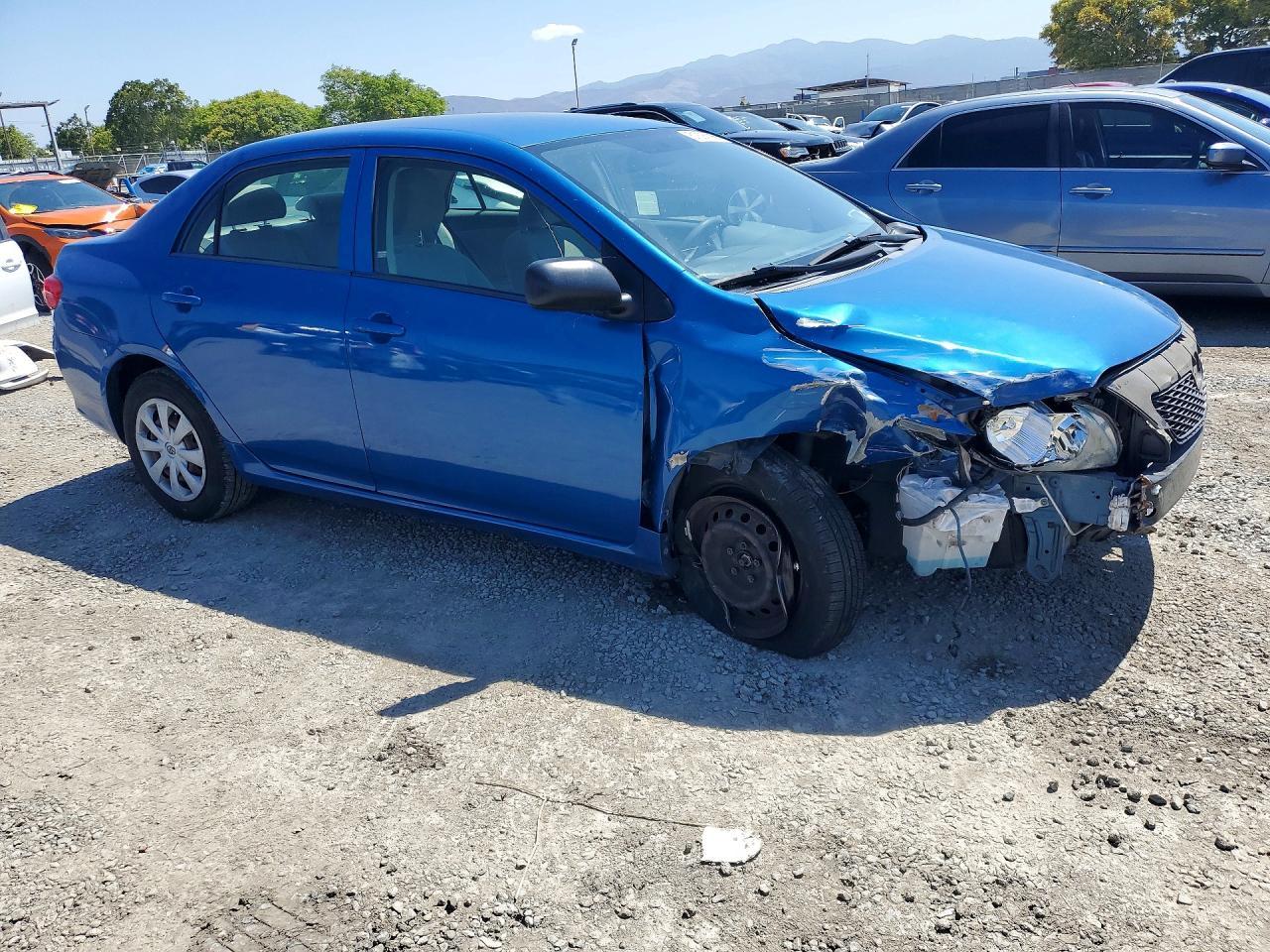 2010 Toyota Corolla Le - Фото 4