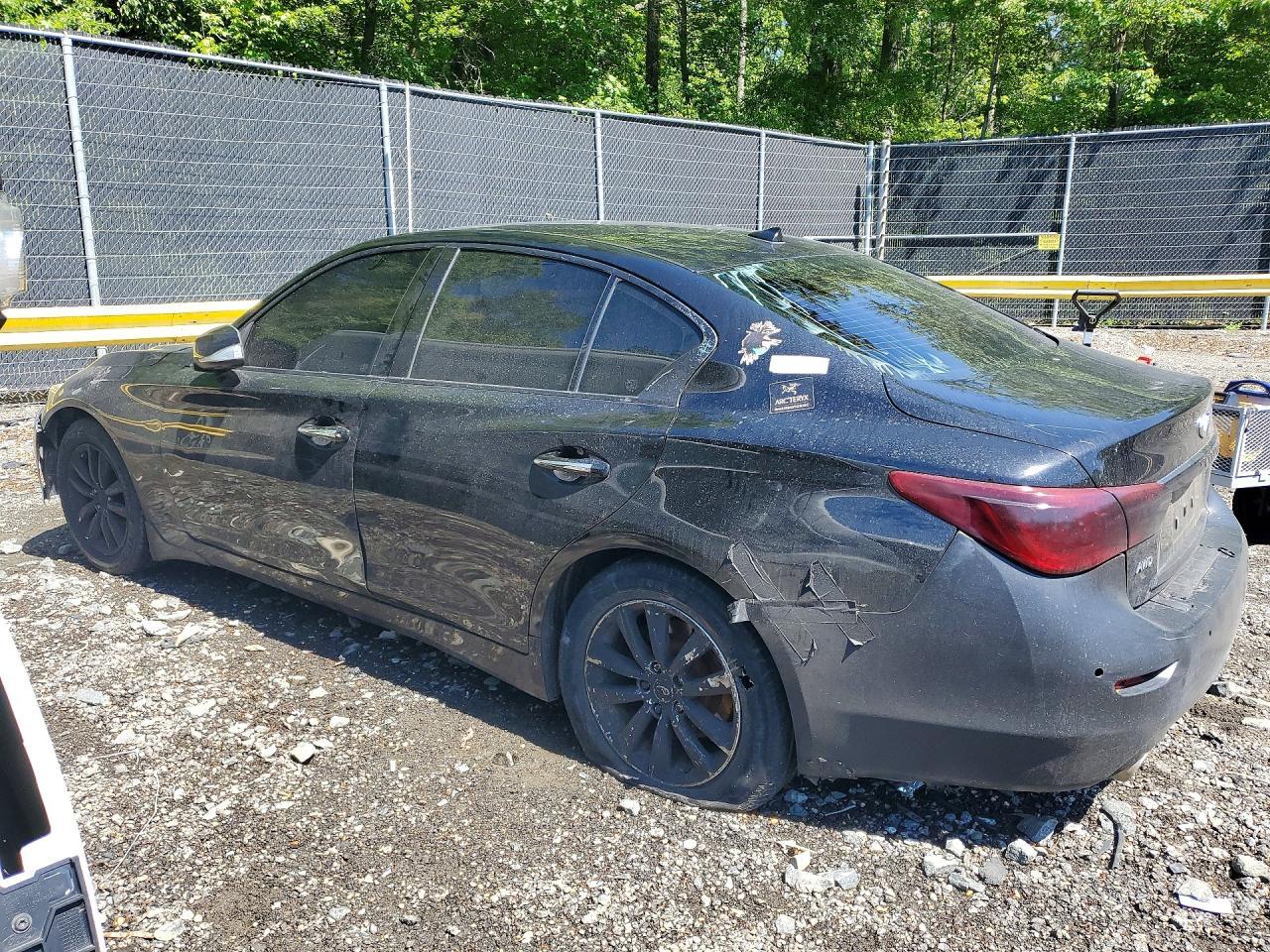 2015 Infiniti Q50 Premium - Image 2