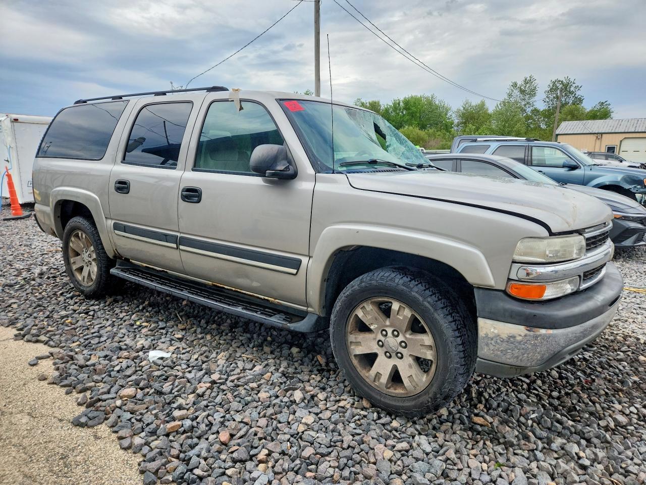 2004 Chevrolet Suburban K1500 - Фото 4