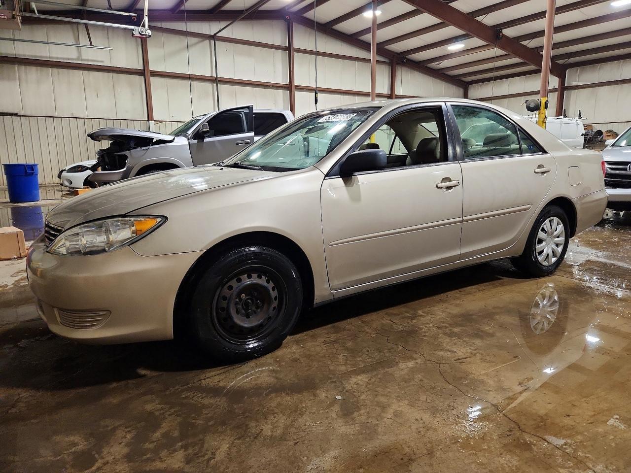 2005 Toyota Camry Standard