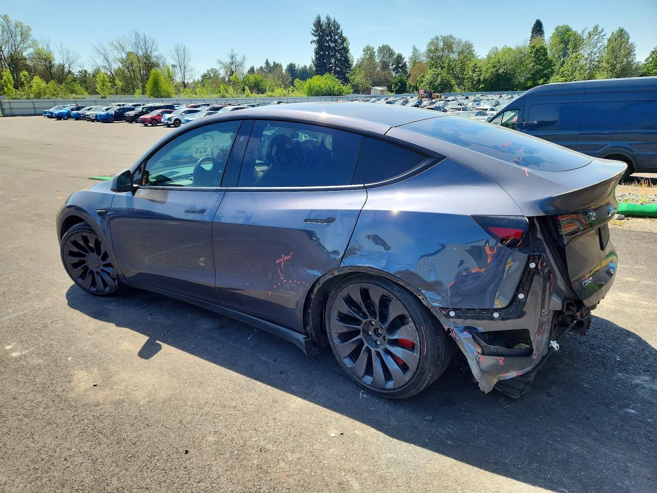 2023 Tesla Model Y - Image 2