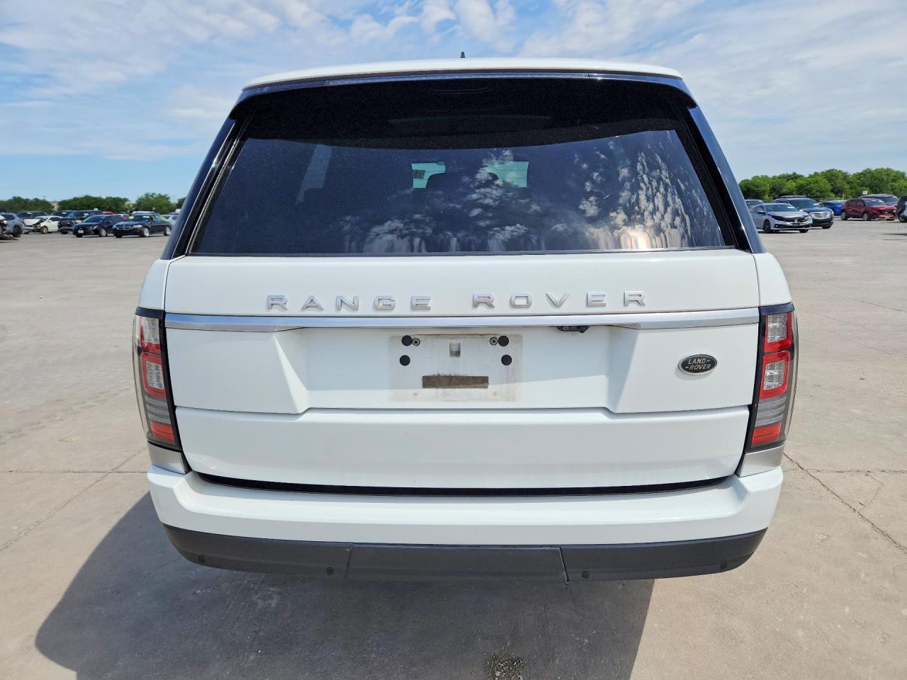 2017 Land Rover Range Rover - Image 6