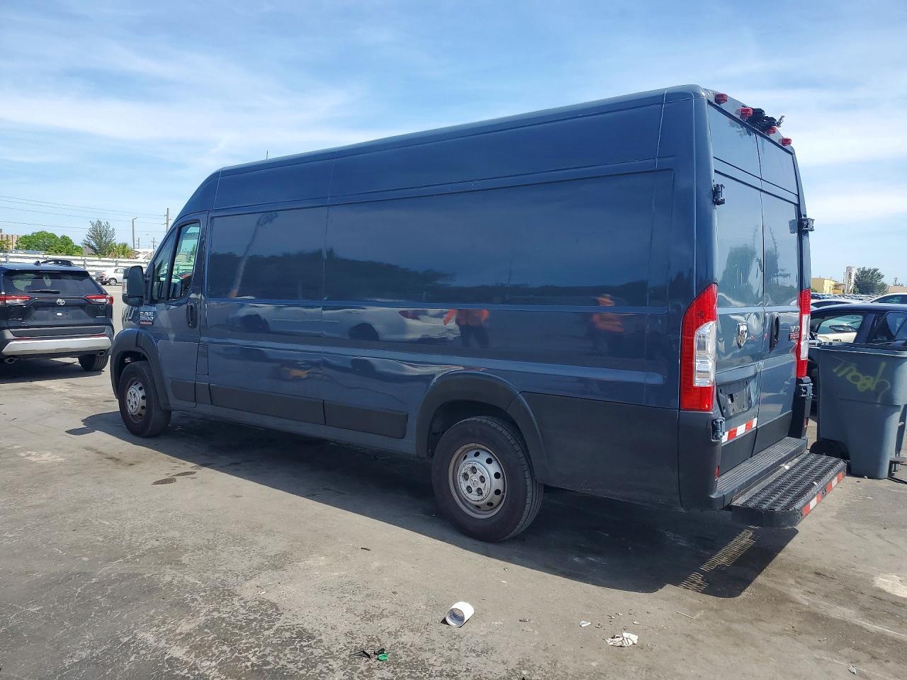 2020 Ram Promaster 3500 Delivery Van - Фото 2