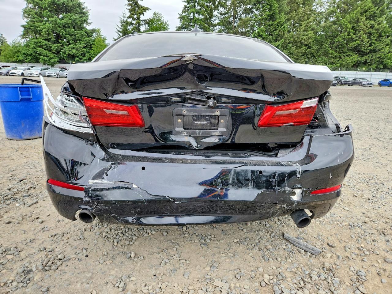 2017 BMW 530 Xi - Фото 6