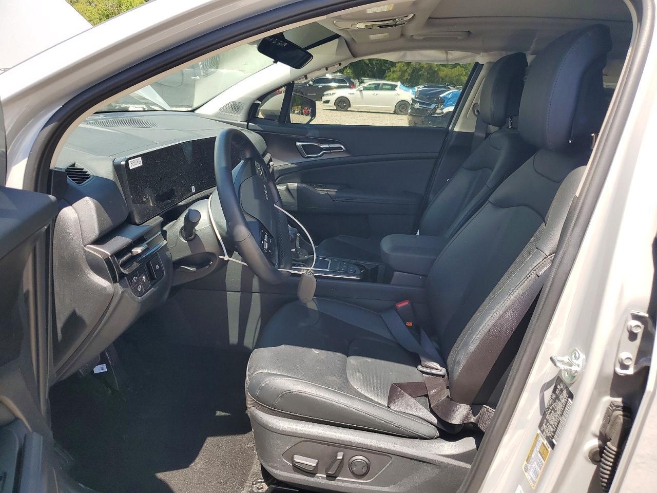 2026 Kia Sportage Ex - Image 7