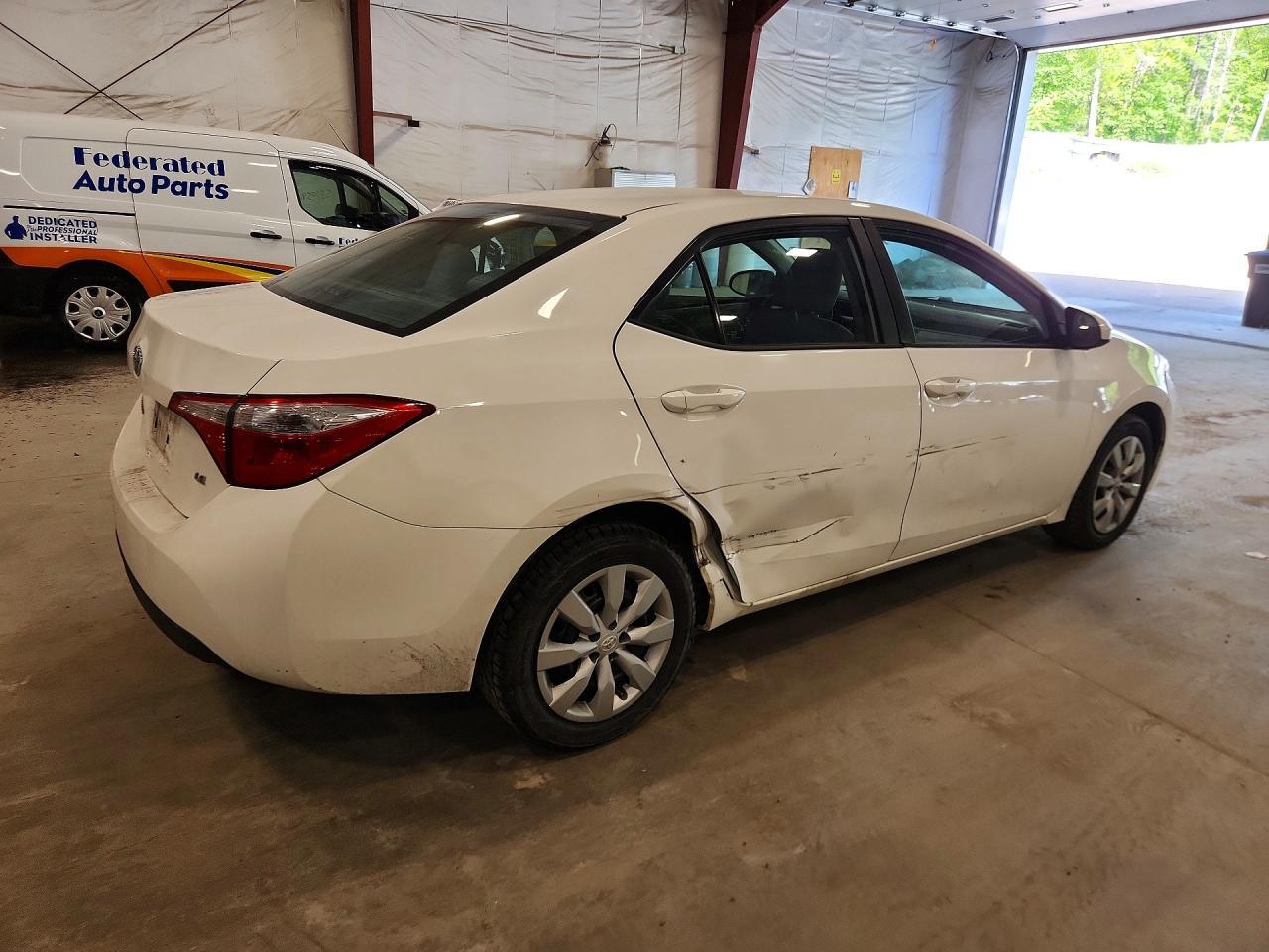 2016 Toyota Corolla Le - Фото 3