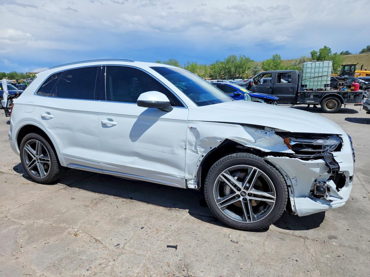 2021 Audi Q5 E Prestige - Image 4