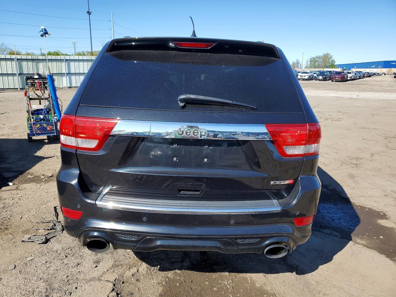 2012 Jeep Grand Cherokee Srt-8 - Image 6
