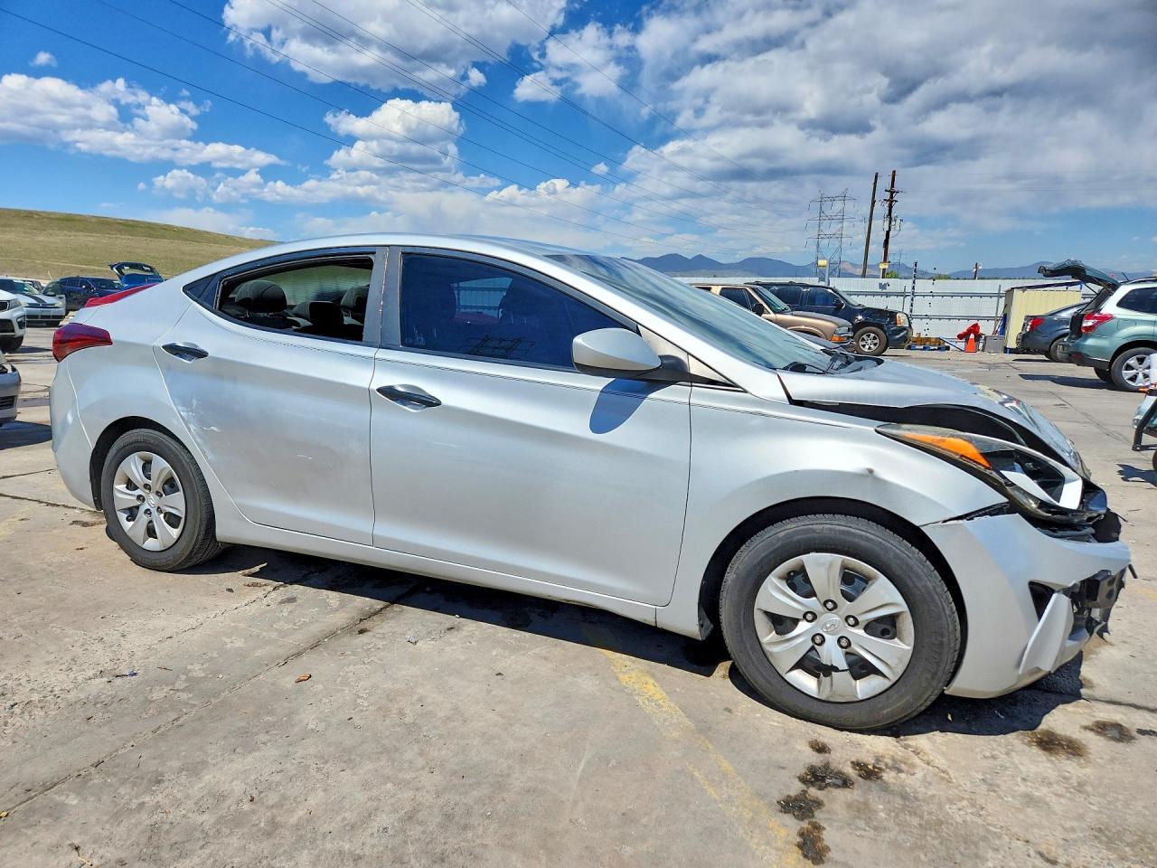 2016 Hyundai Elantra Se - Фото 4