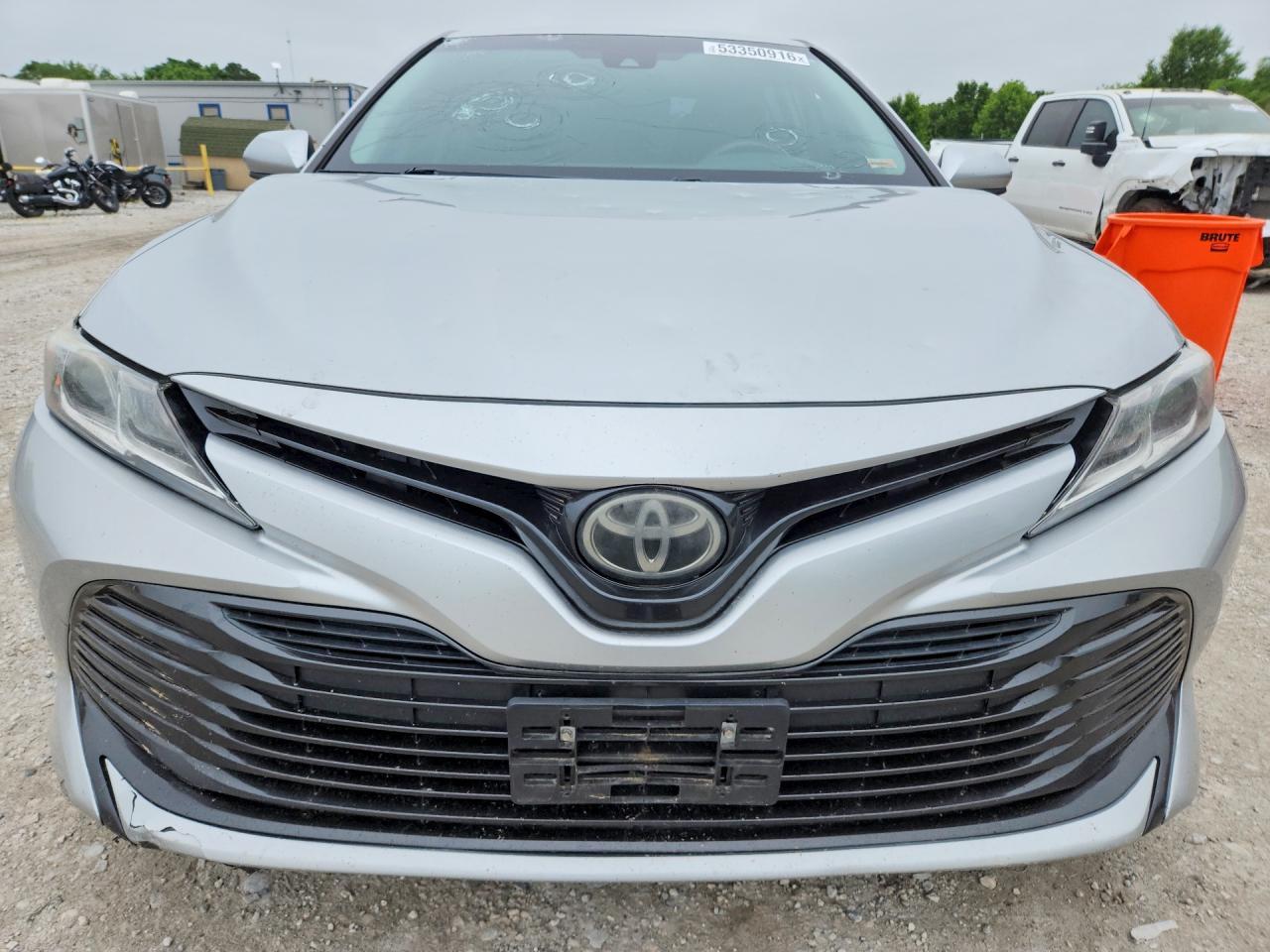 2018 Toyota Camry Le - Фото 5