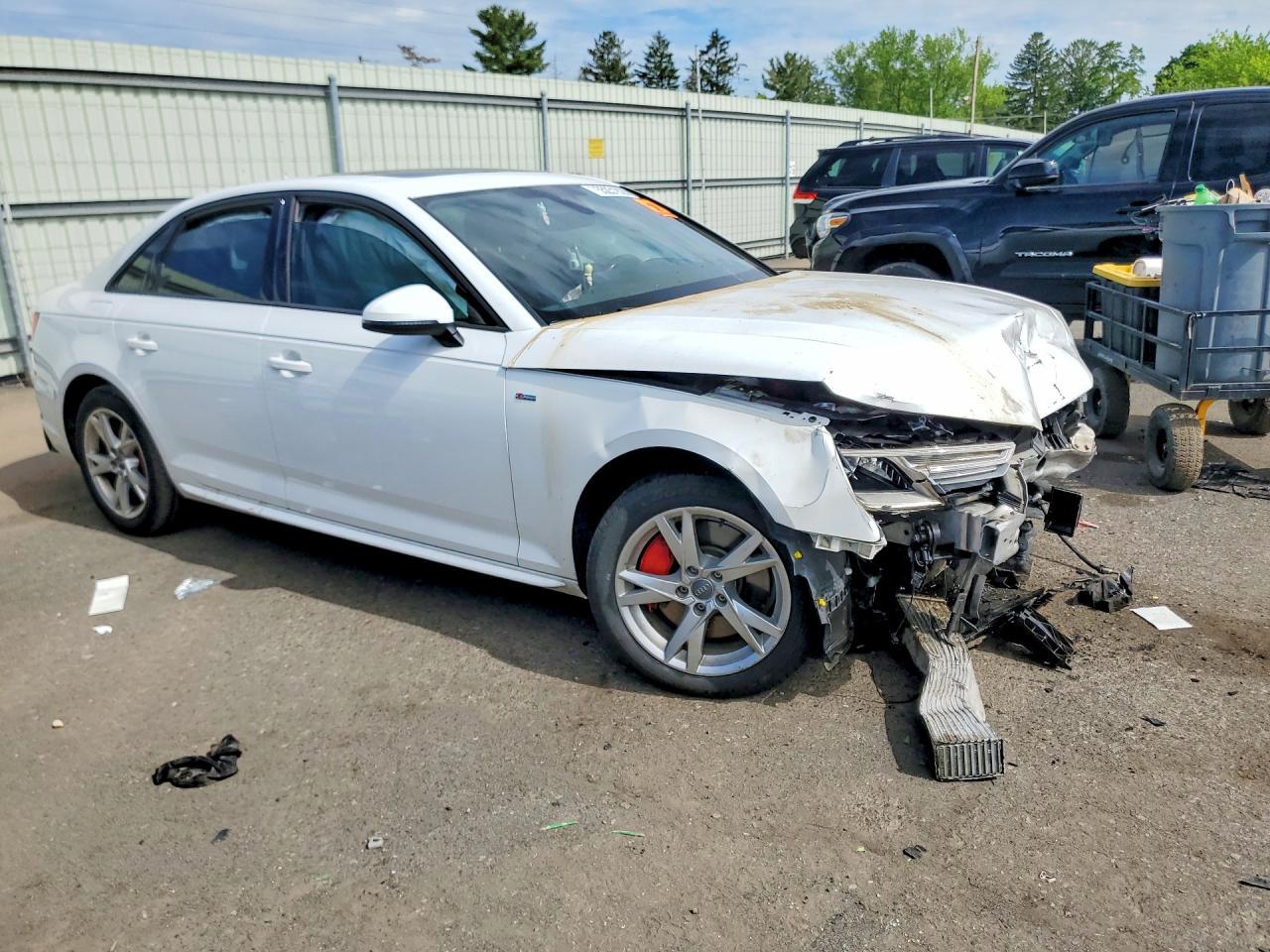 2018 Audi A4 Premium - Фото 4
