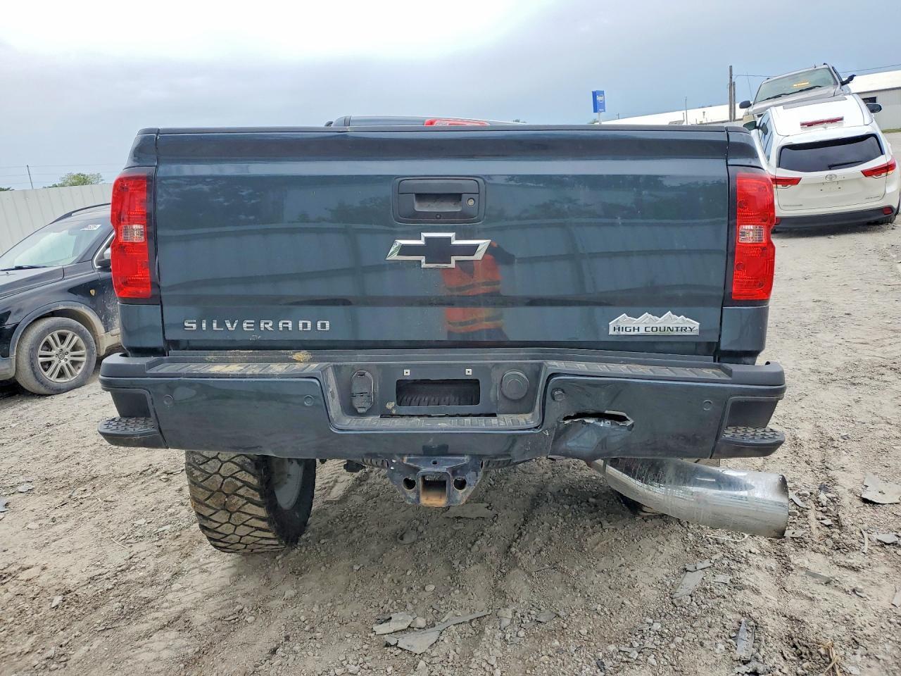 2017 Chevrolet Silverado K2500 High Country - Фото 6