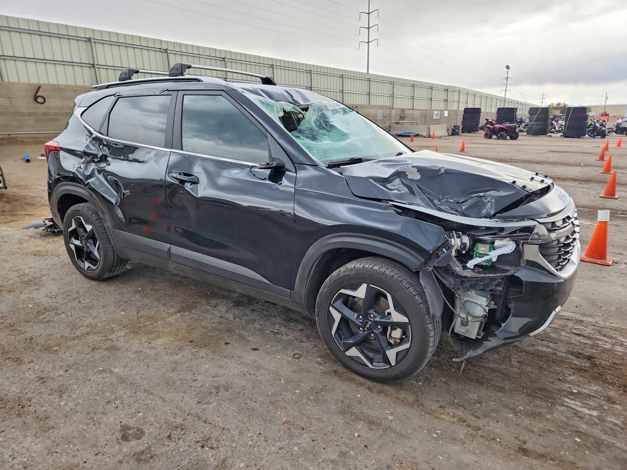 2024 Kia Seltos Ex - Image 4