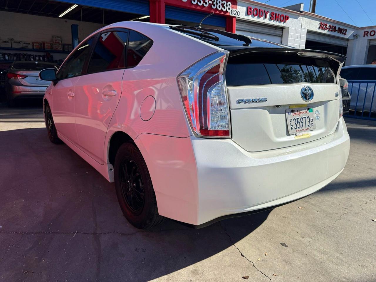 2015 Toyota Prius Two - Image 3