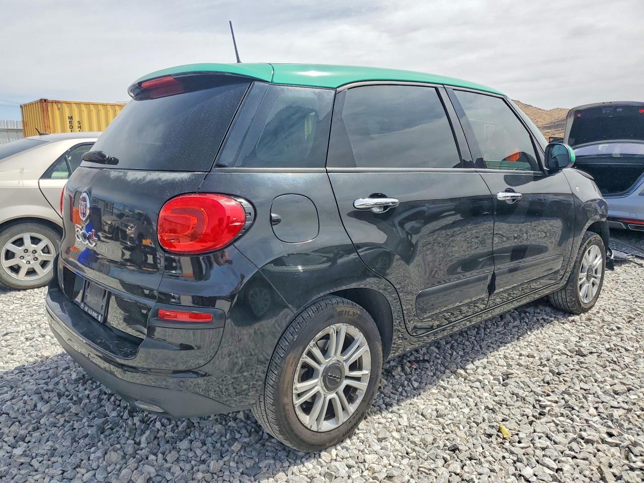 2018 Fiat 500L Pop - Фото 3