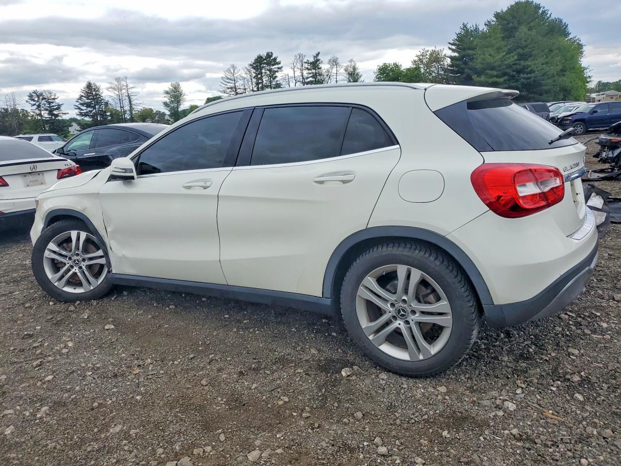 2018 Mercedes-Benz Gla 250 4Matic - Фото 2