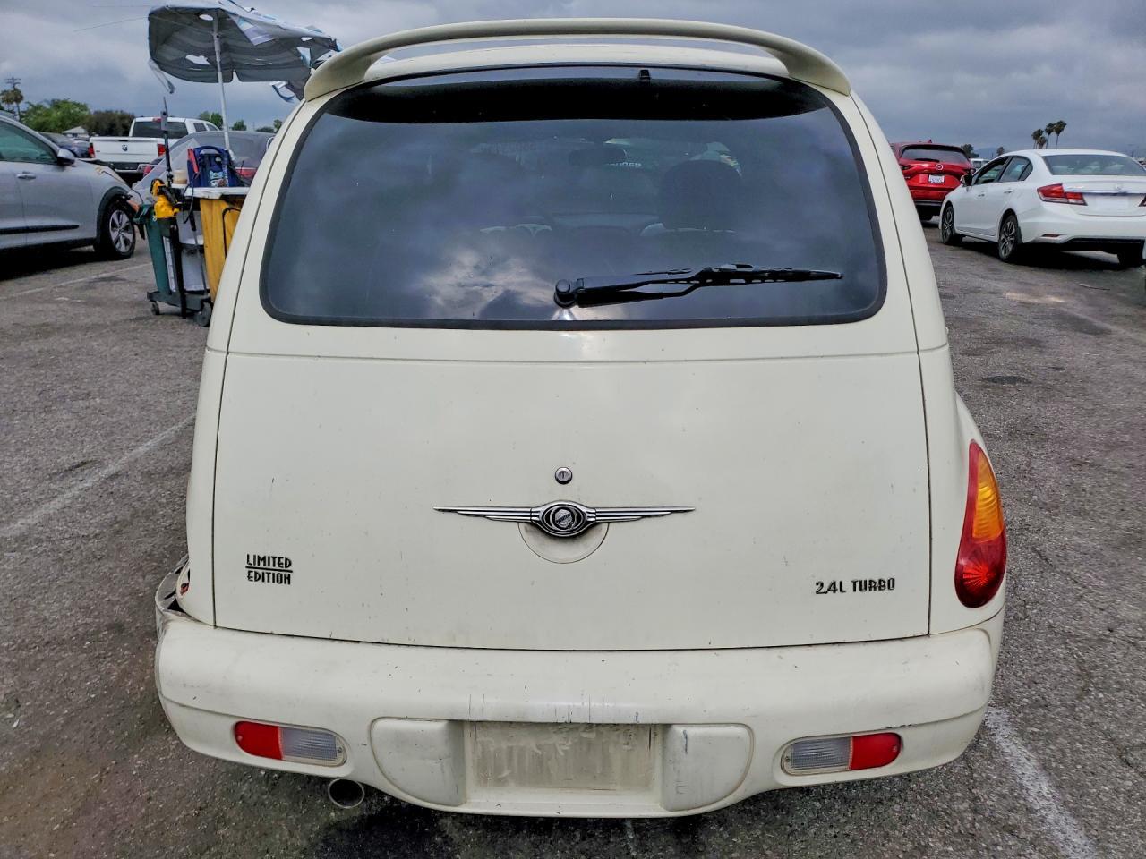 2004 Chrysler Pt Cruiser Limited - Image 6