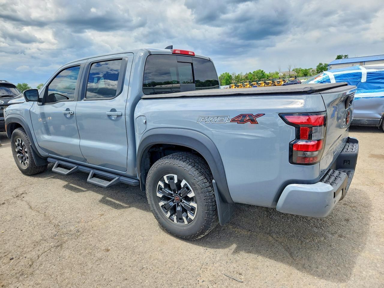 2023 Nissan Frontier Pro-X - Image 2