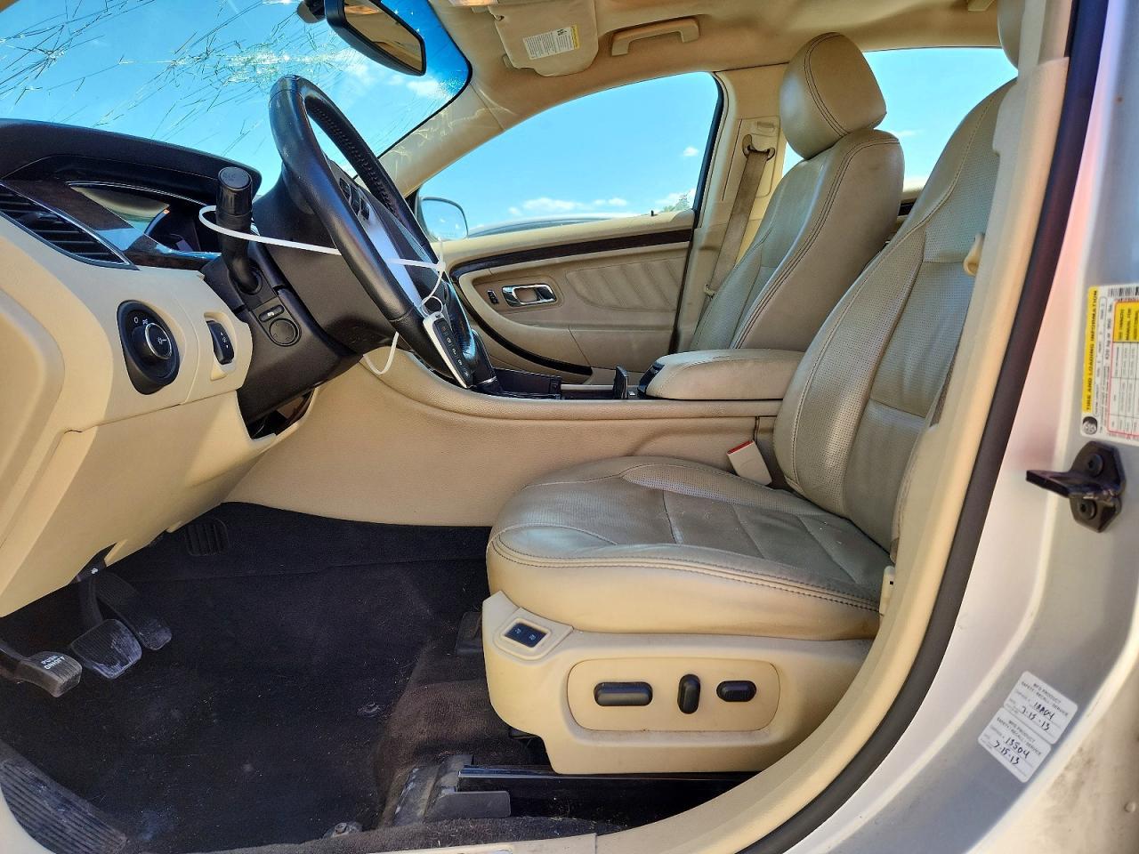 2013 Ford Taurus Limited - Image 7