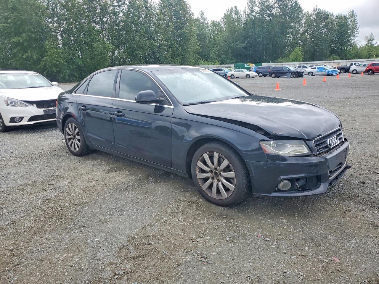 2009 Audi A4 Premium Plus - Фото 4