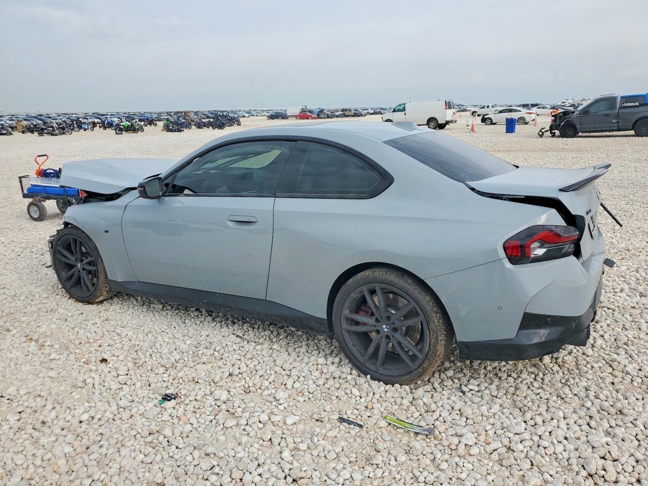 2024 BMW M240Xi - Фото 2