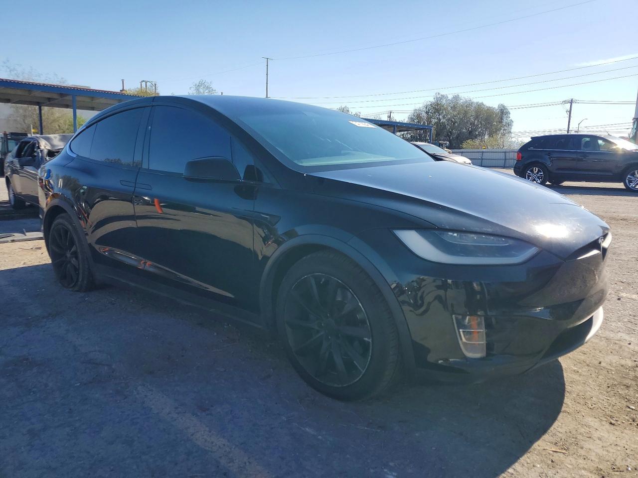 2017 Tesla Model X - Image 4