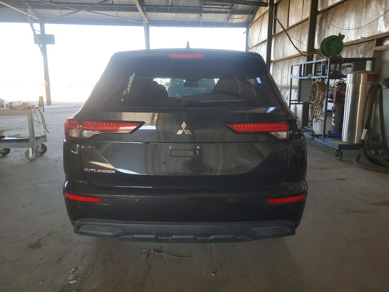 2022 Mitsubishi Outlander Es - Фото 6