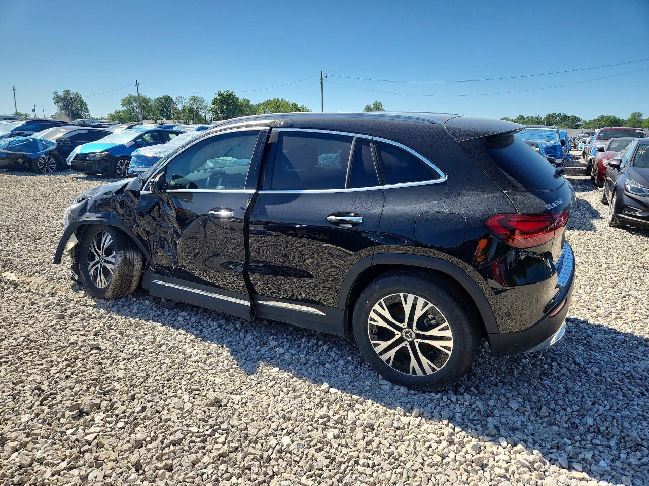 2025 Mercedes-Benz Gla 250 4Matic - Фото 2