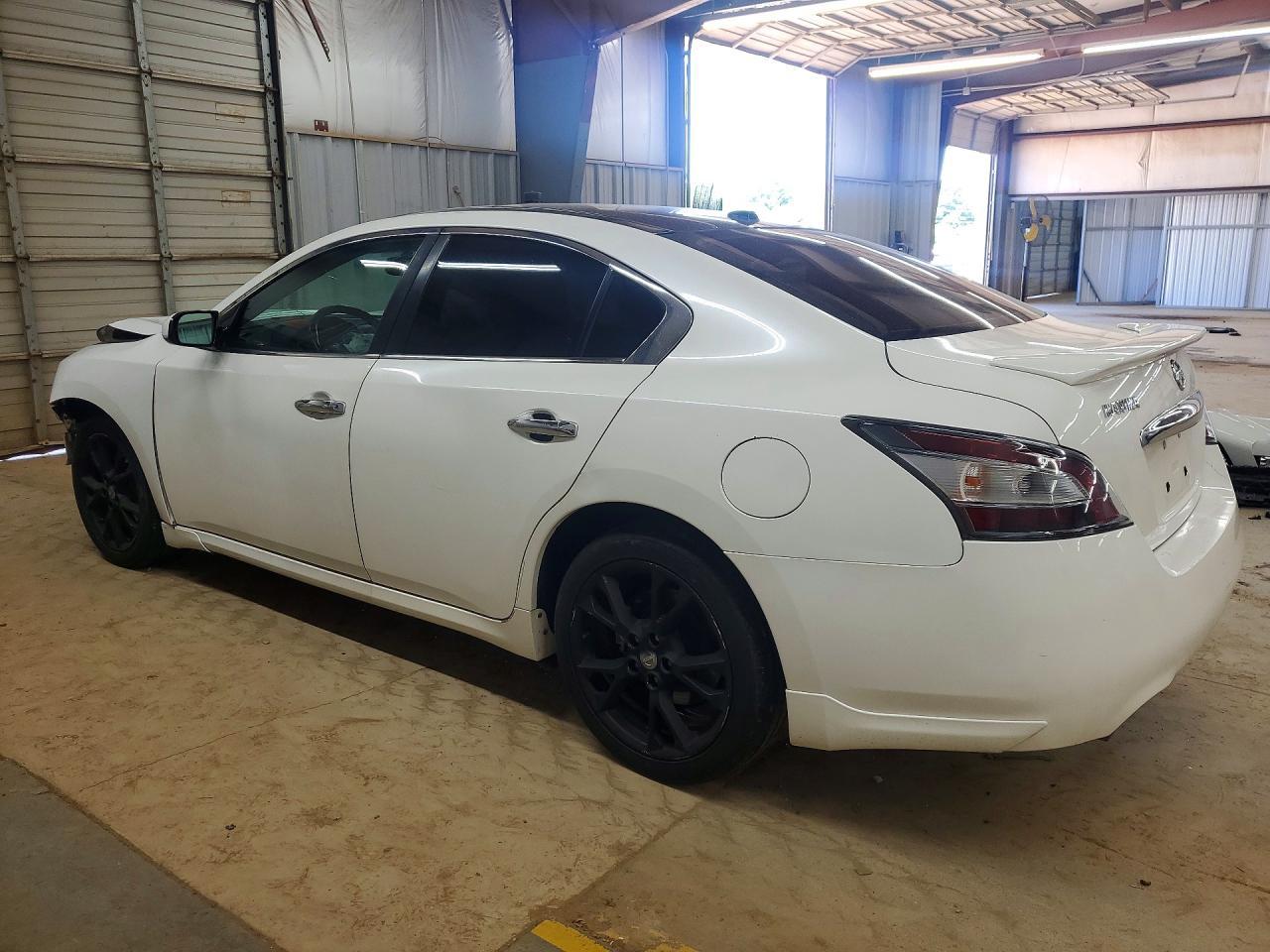 2012 Nissan Maxima 3.5 S - Image 2