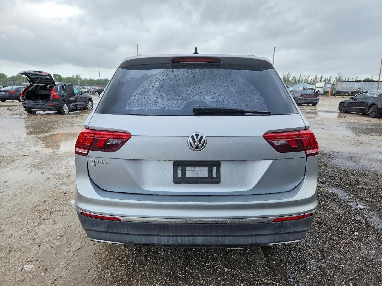 2020 Volkswagen Tiguan Se - Image 6