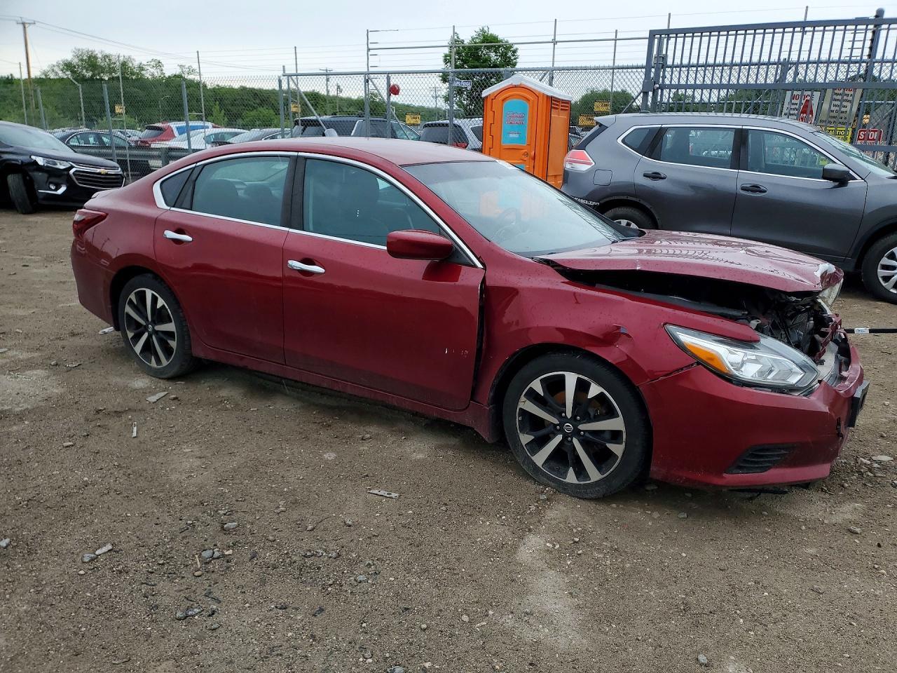 2018 Nissan Altima 2.5 Sr - Image 4