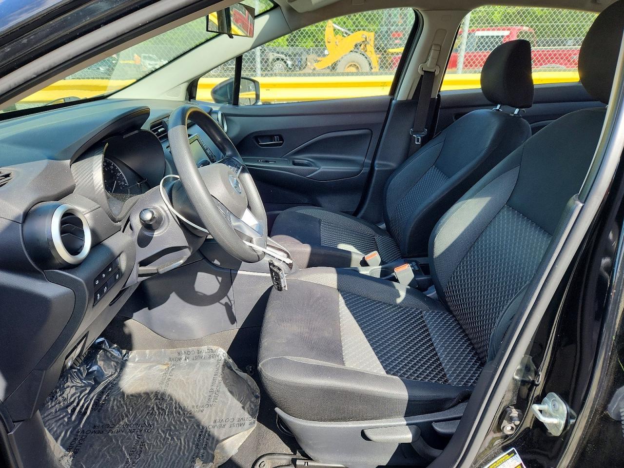 2020 Nissan Versa S - Image 7