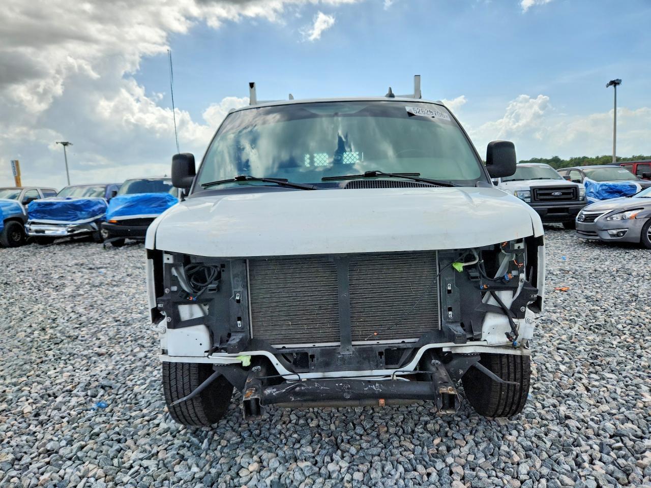2022 Chevrolet Express G2500 - Фото 5