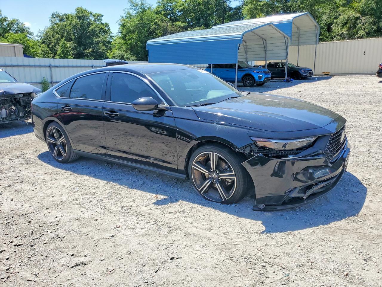 2024 Honda Accord Hybrid Sport - Image 4