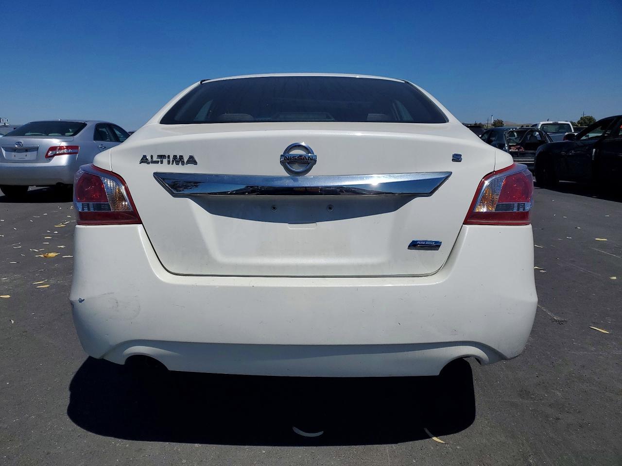 2013 Nissan Altima 2.5 - Image 6