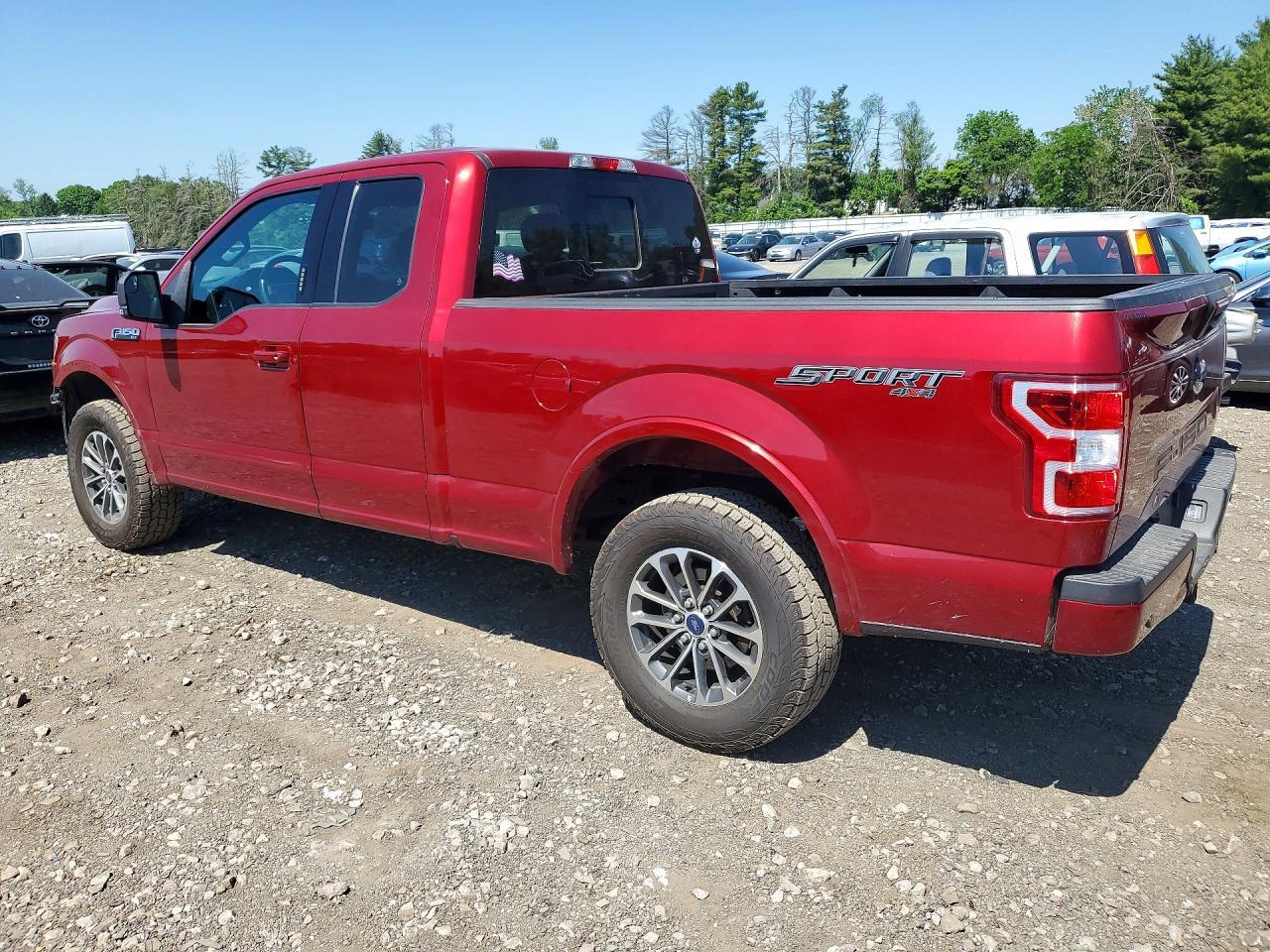 2018 Ford F150 Super Cab - Фото 2