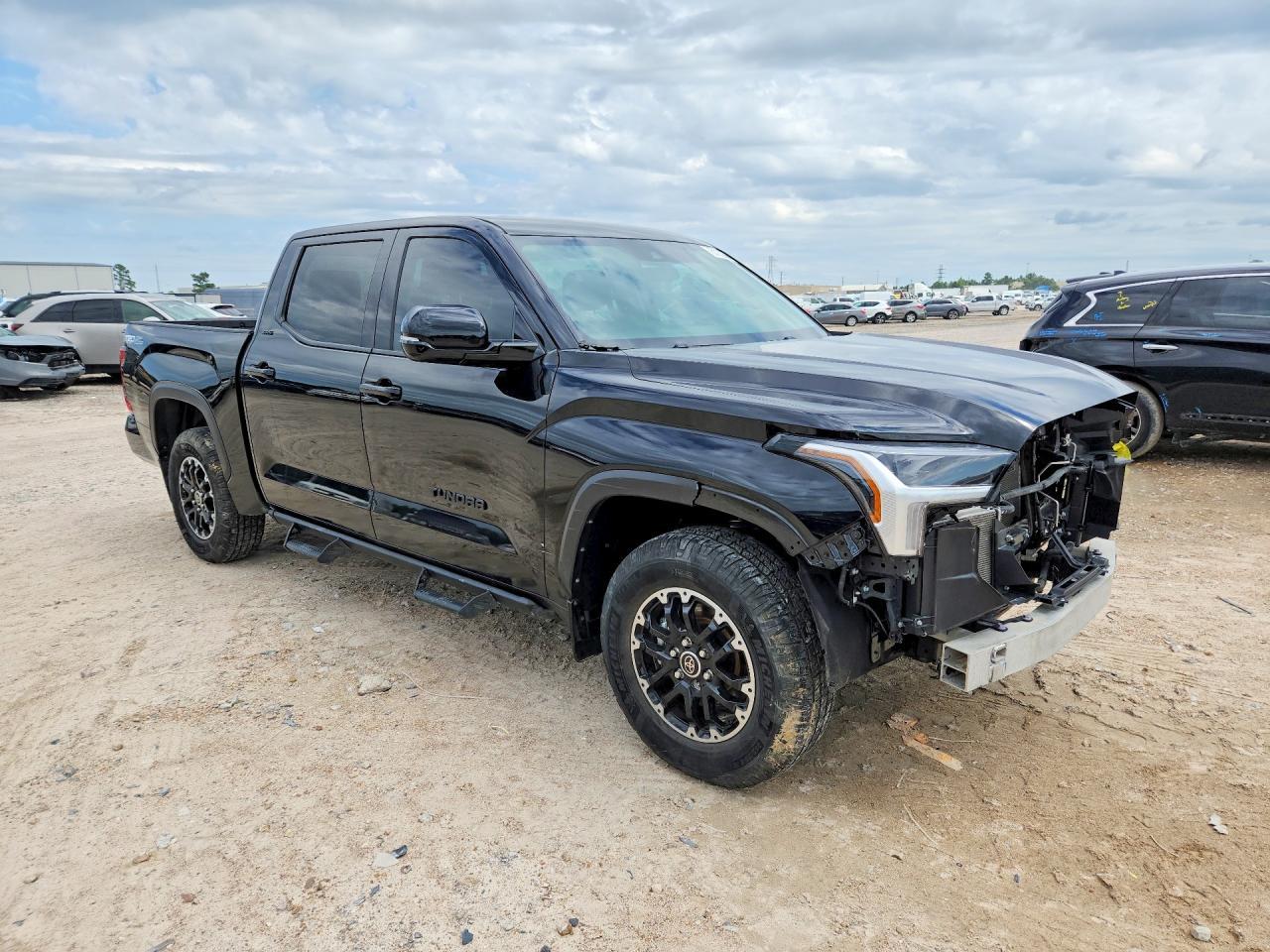 2024 Toyota Tundra Sr5 - Image 4