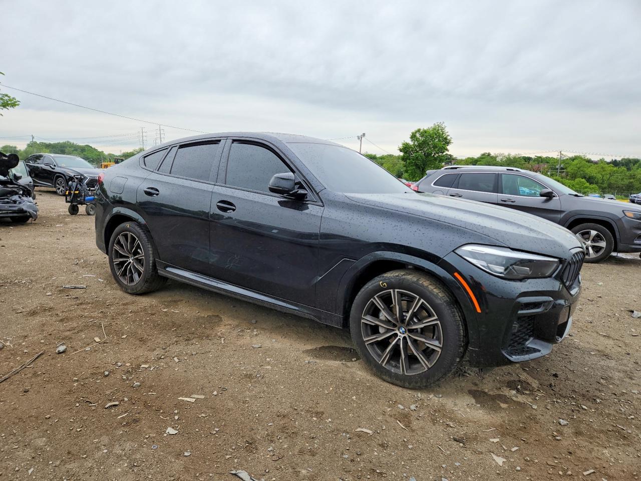 2022 BMW X6 xDrive40I - Фото 4