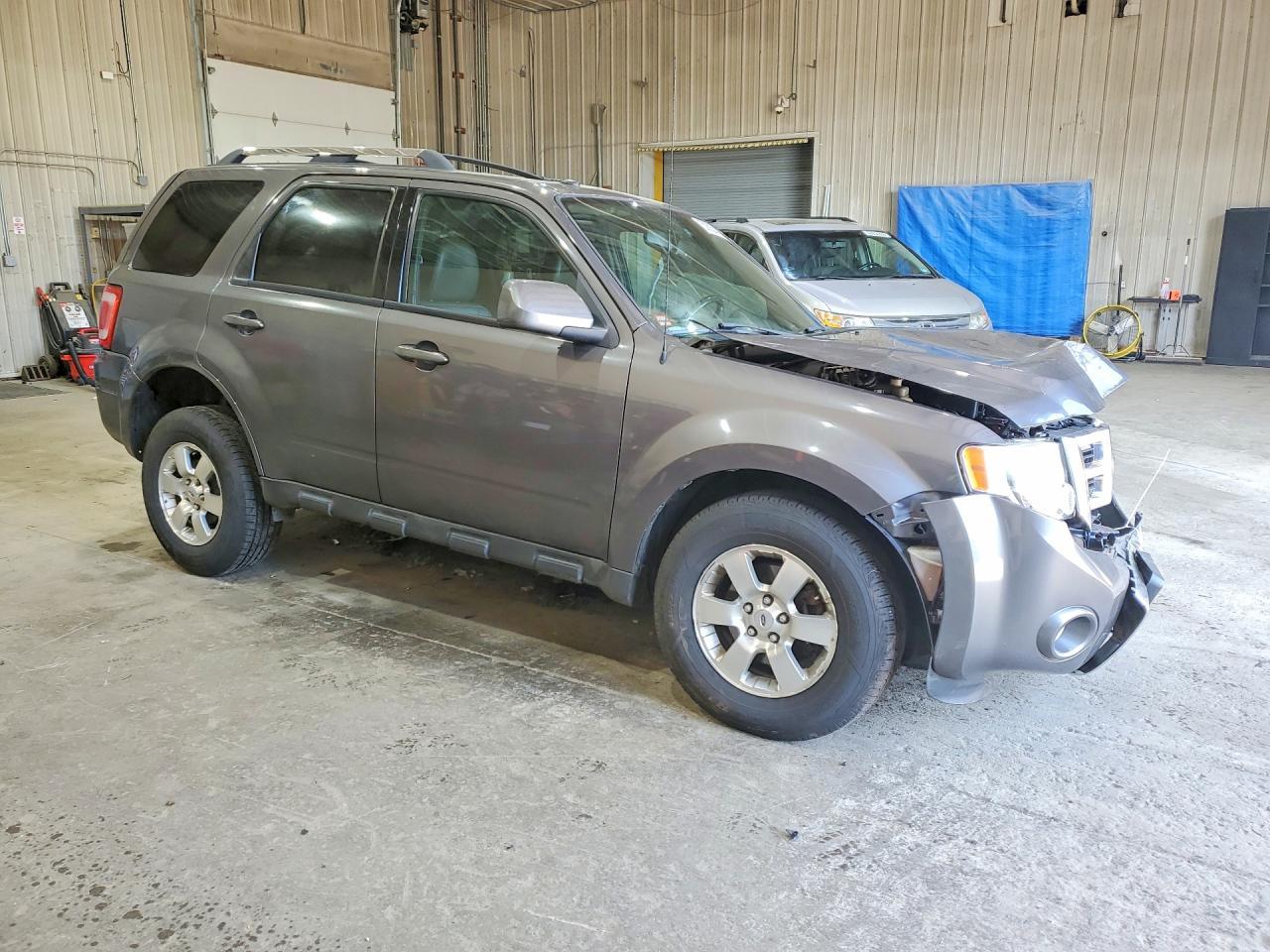 2012 Ford Escape Limited - Фото 4