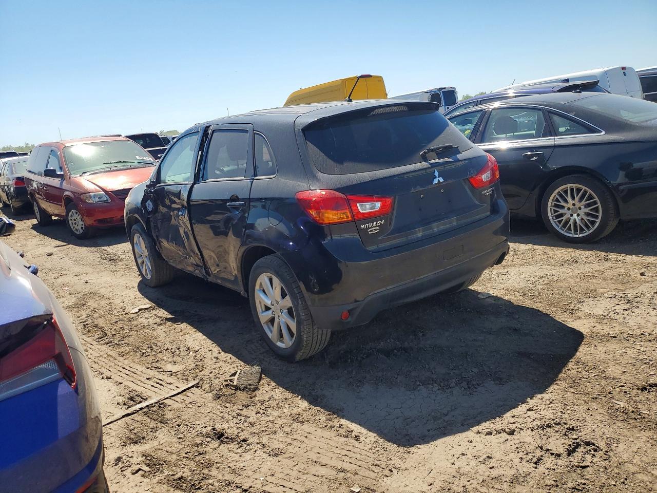 2014 Mitsubishi Outlander Sport Es - Фото 2