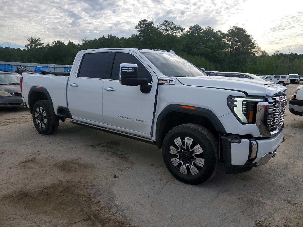 2025 GMC Sierra K2500 Denali - Фото 4