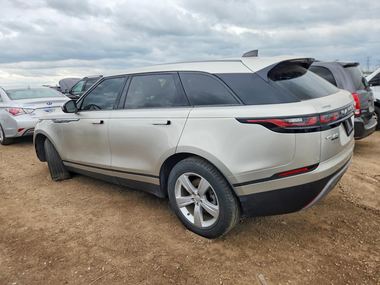 2019 Land Rover Range Rover - Image 2