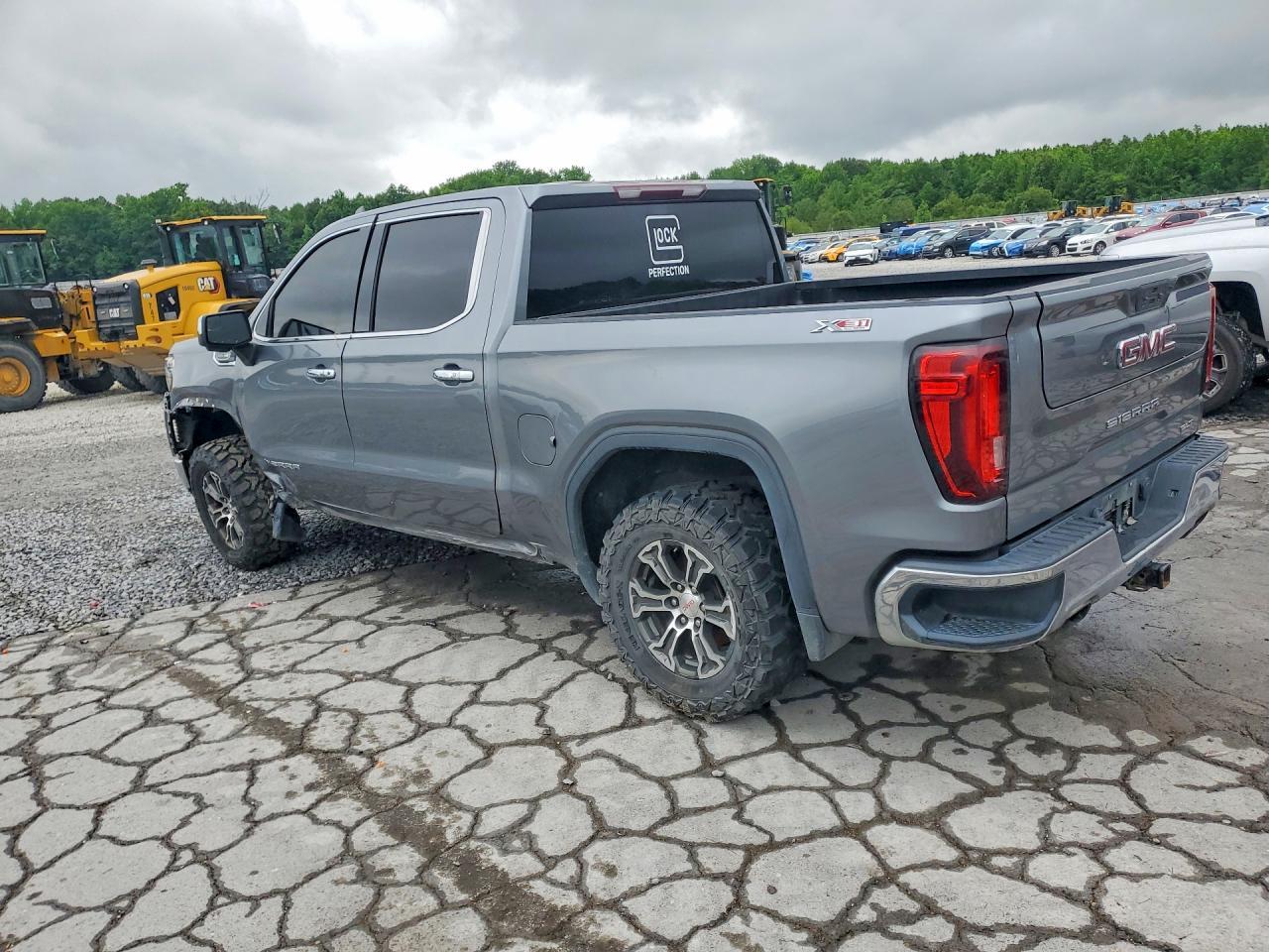 2021 GMC Sierra K1500 Slt - Image 2