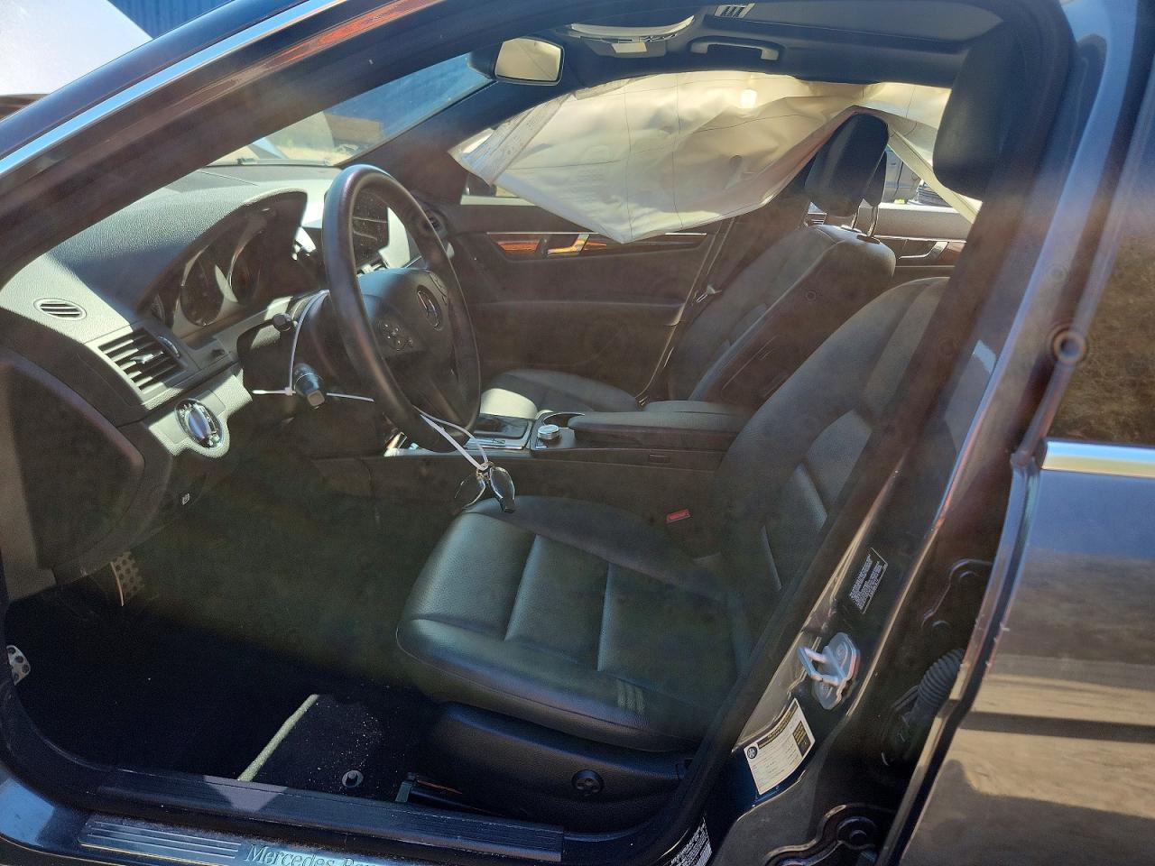 2010 Mercedes-Benz C 300 - Image 7