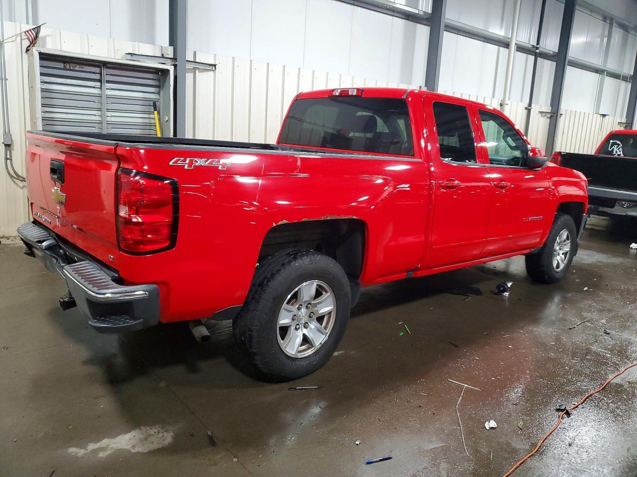 2017 Chevrolet Silverado K1500 Lt - Image 3