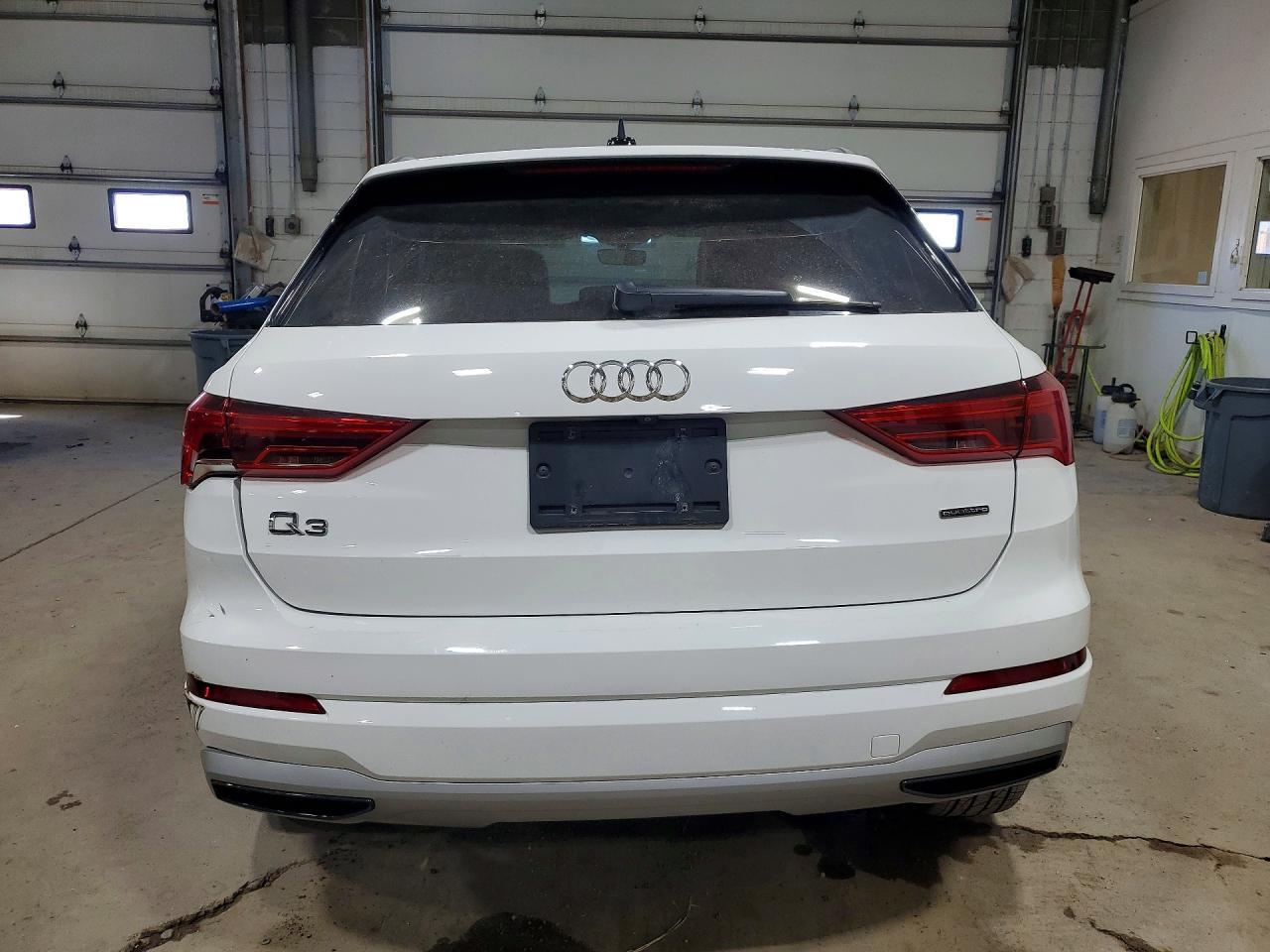 2019 Audi Q3 Premium - Image 6