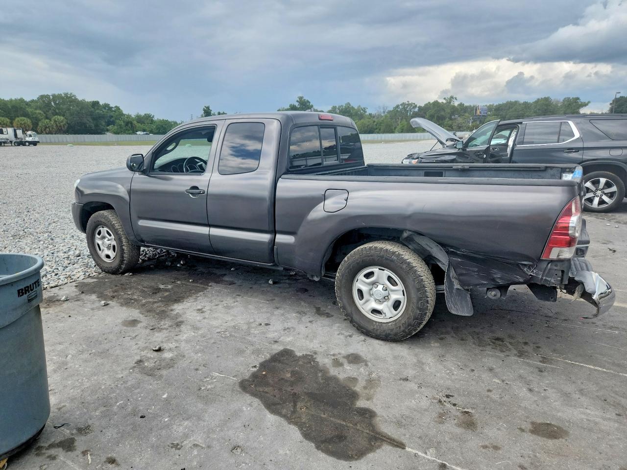 2009 Toyota Tacoma Access Cab - Image 2