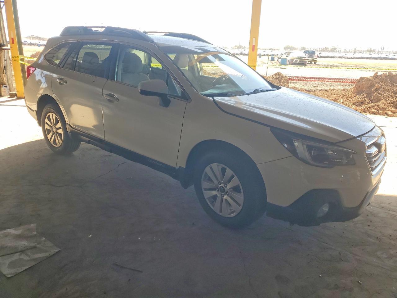 2018 Subaru Outback 2.5I Premium - Image 4
