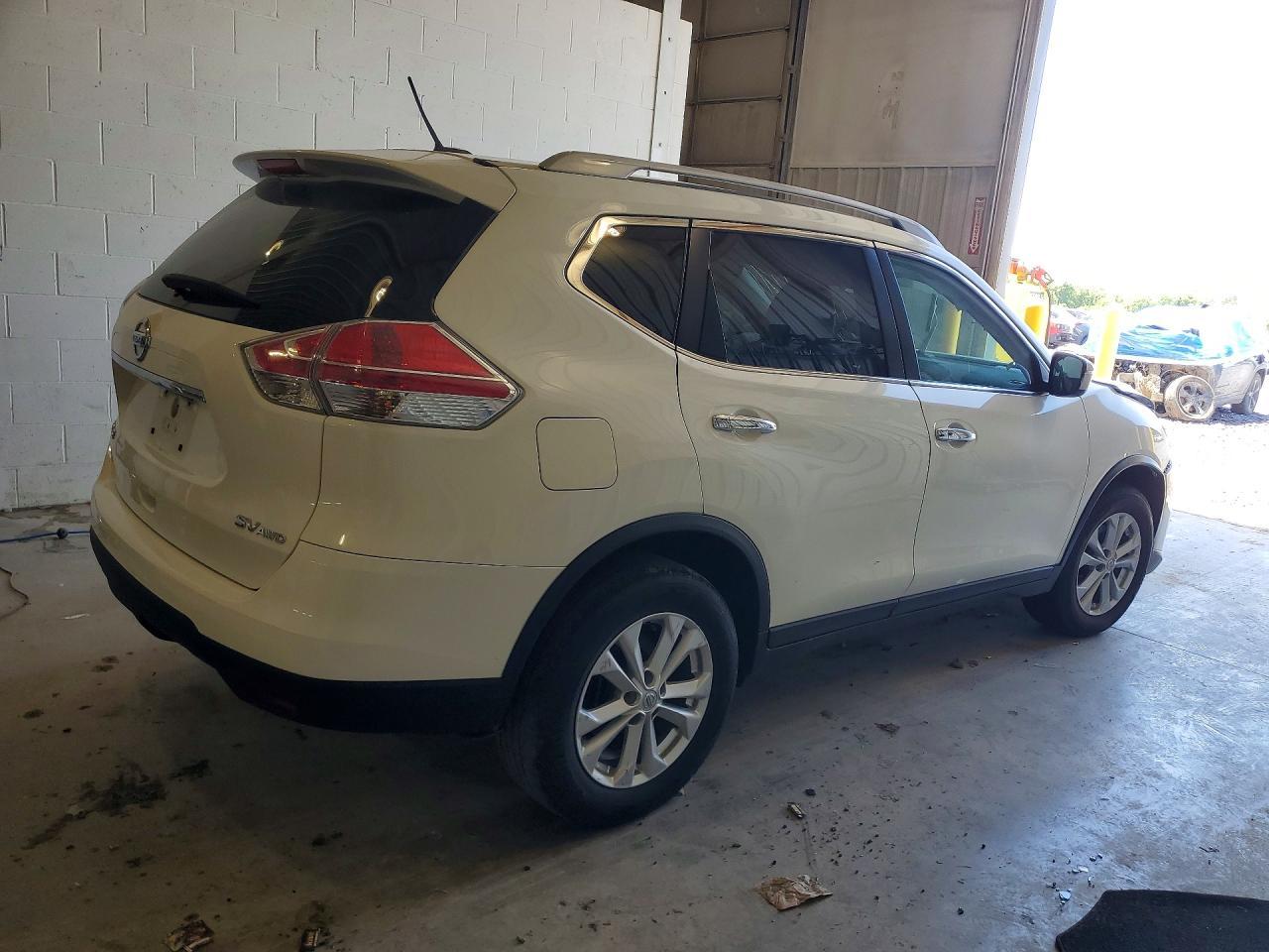 2016 Nissan Rogue Sv - Image 3
