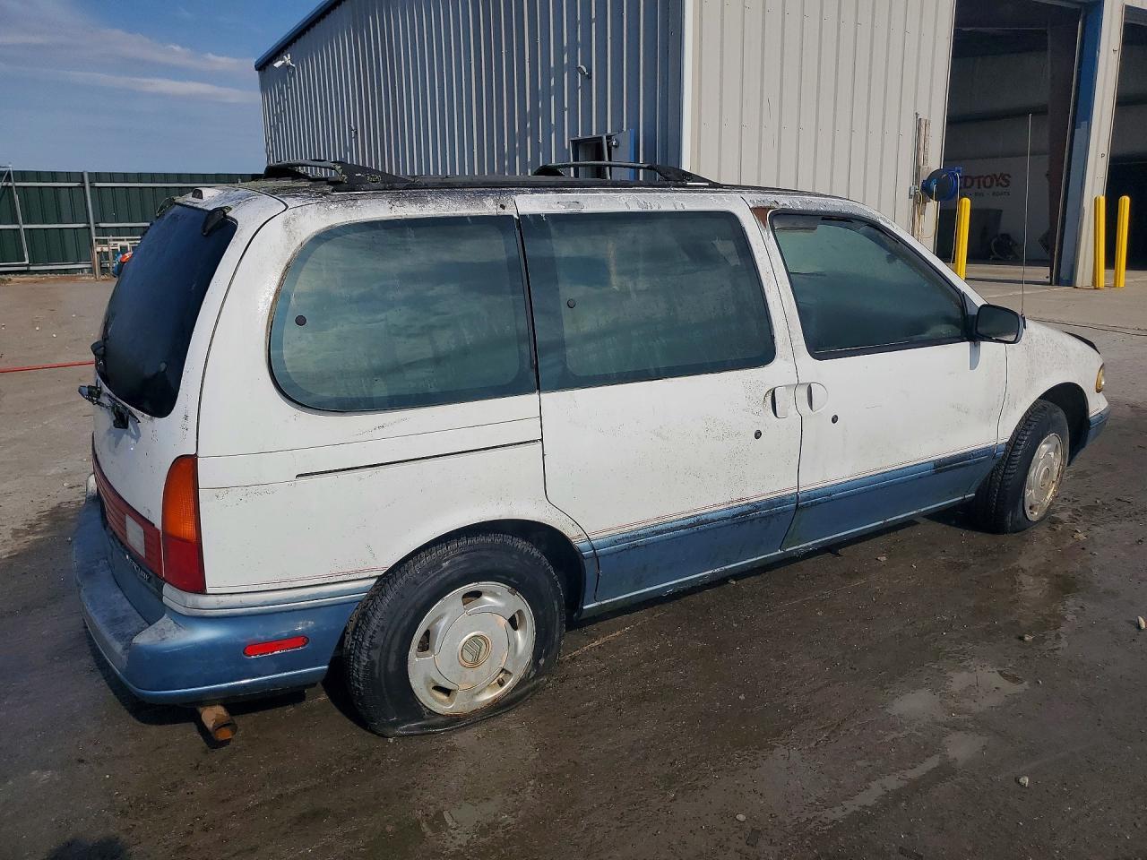 1993 Mercury Villager - Фото 3